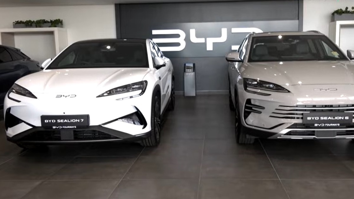 BYD Geser Tesla sebagai Raja Mobil Listrik Dunia, Dominasi China Kian Tak Terbendung