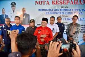 Jawab Penantian Warga, Sujiwo Targetkan Air Bersih di Sungai Kakap Mengalir Agustus 2026