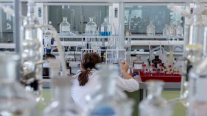 Prabowo Naikkan Anggaran Riset Perguruan Tinggi Jadi Rp12 Triliun