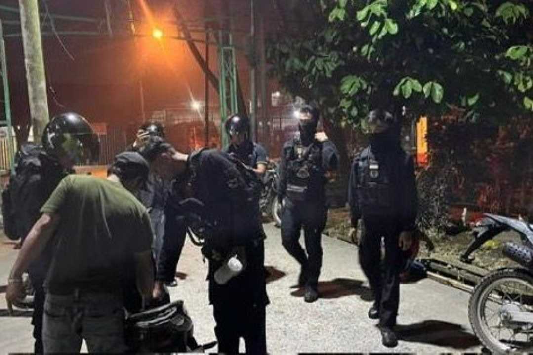 Kepergok Bawa Jala dan Hasil Curian, Dua Pencuri Buah di Gang Srikaya Jeruju Diamankan