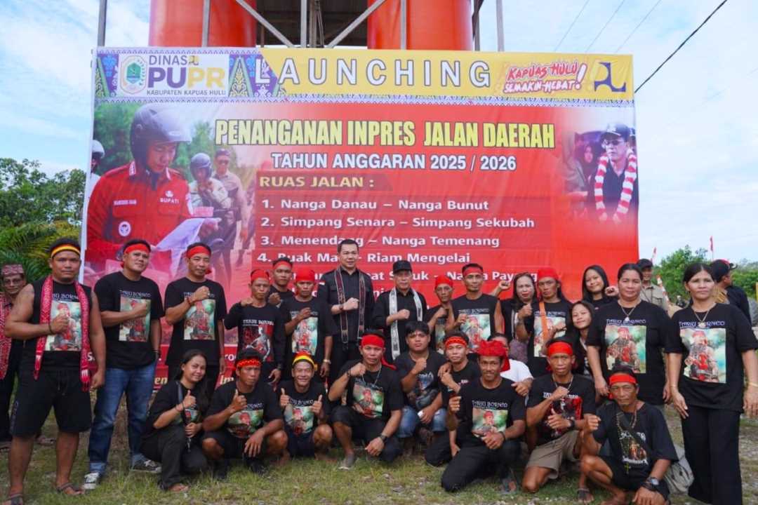 Bukan Pakai APBD! Bupati Fransiskus Diaan Launching 8 Ruas Jalan Inpres, Simak Daftarnya