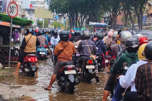 Berapa Kerugian Akibat Banjir di Pontianak? Pemkot dan Universitas Waterloo Kanada Hitung Risiko Ekonomi