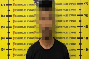 Polres Ketapang Gerebek Cafe di Sungai Pelang, Sita 8 Paket Sabu dari Tangan AH