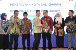 Kagum dengan Nilai A Ombudsman, Pemkot Balikpapan Datangi Pontianak “Curi” Strategi Layanan Publik