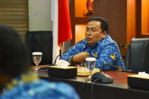 Wabup Sukiryanto Ingatkan Warga Jaga Bundaran Gaforaya: Jangan Sampai Bunga Habis dan Kotor!