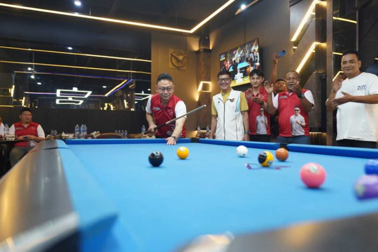Arena Biliar Menjamur di Pontianak: Edi Kamtono Dorong Jadi Wadah Prestasi, Bukan Judi