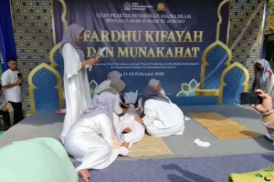 Bekali Siswa Keterampilan Ritual, SMA Muhammadiyah 1 Pontianak Gelar Ujian Praktek Fardhu Kifayah