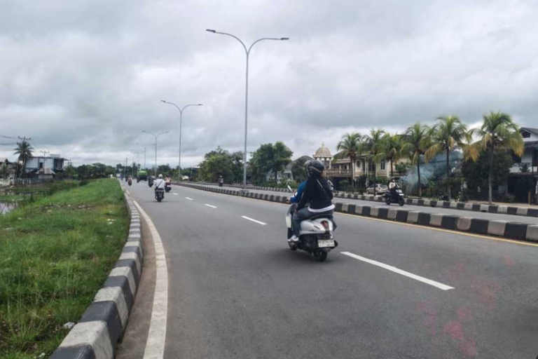 Transformasi Pontianak Timur: Edi Kamtono Targetkan Trotoar Sultan Hamid II dan Rusunawa Gang Semut