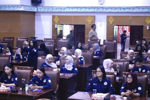 Sekolah Parlemen: DPRD Kota Pontianak Bedah Fungsi Legislatif Bareng Mahasiswa FISIP Untan