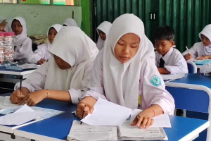 Tertinggi di Kalbar, Wali Kota Edi Kamtono Targetkan Wajib Belajar 13 Tahun di Pontianak